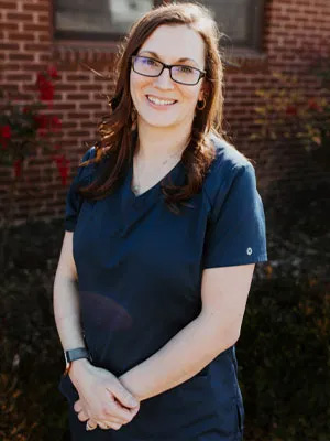 Tia, Dental Assistant